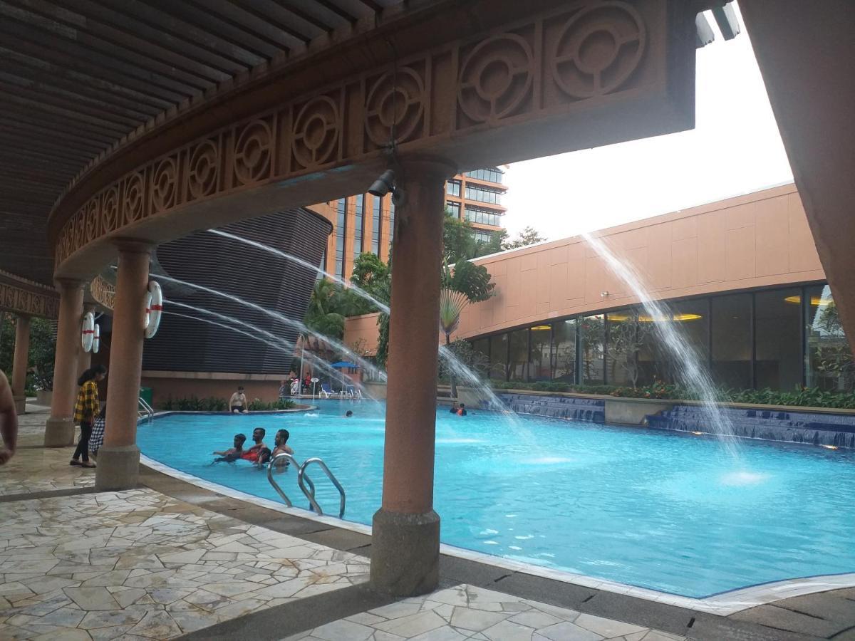 Sabah Suites At Times Square Kl Kuala Lumpur Exterior photo